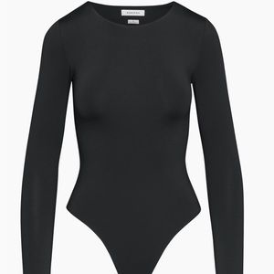 Babaton contour crew longsleeve bodysuit
